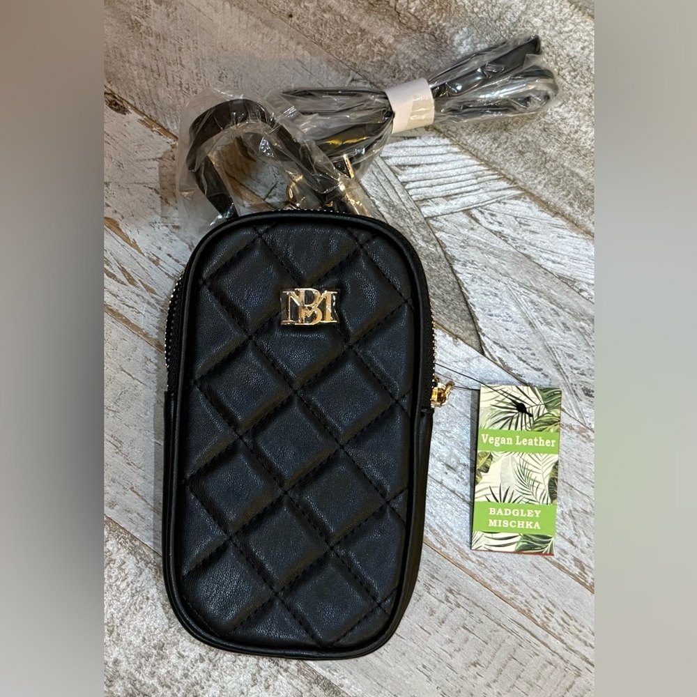 Badgley Mischka Black Quilted Vegan Leather Phone Case
